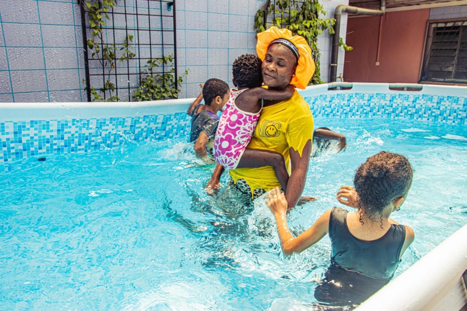 Bonamoussadi Gardens - Residence Avec Piscine Douala Exterior photo