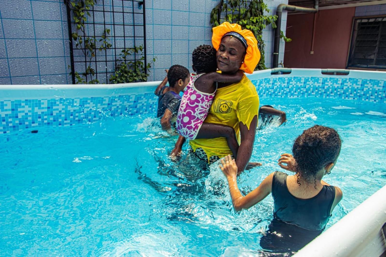 Bonamoussadi Gardens - Residence Avec Piscine Douala Exterior photo